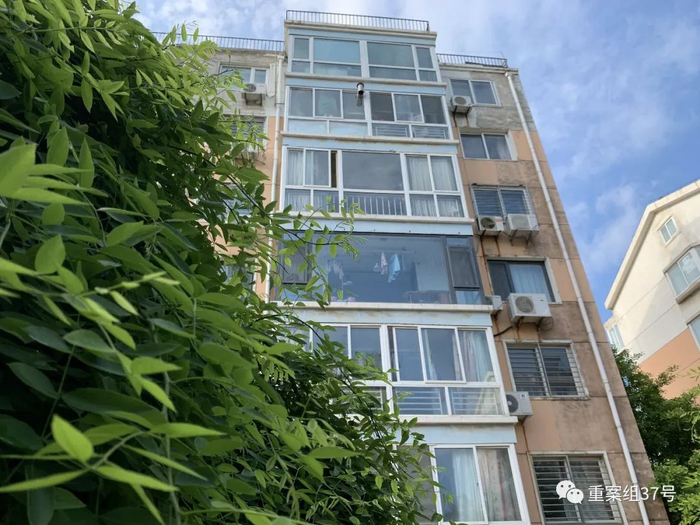 ▲刘歌跳楼的地点。新京报记者 王瑞文 摄