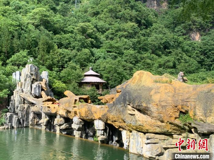 图为尧治河村景区尧帝神峡 武一力 摄