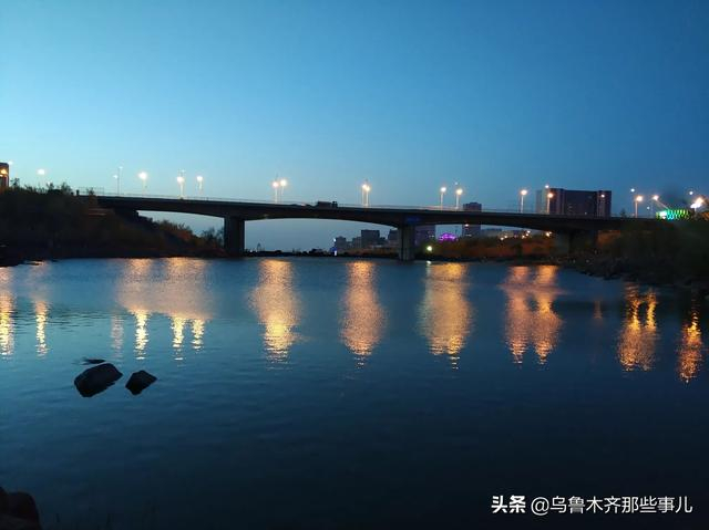 乌鲁木齐最大十个公园（广场）在这里，都在800亩以上