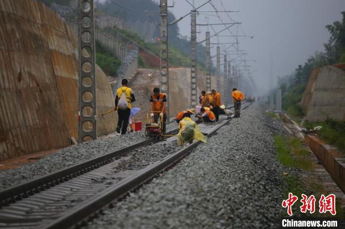 联通浙闽 衢宁铁路浙江段9月底具备开通运营条件