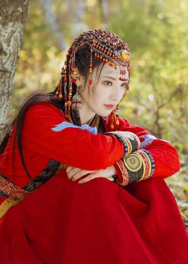 可惜清丽脱俗彭小苒,足够惊艳不输小枫