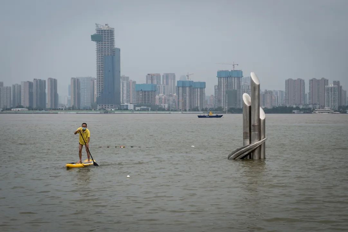 武汉，2020年7月11日。图片来源：新华社