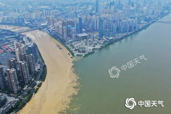 中央气象台：南方主雨带雨势短暂减弱 华南高温闷热