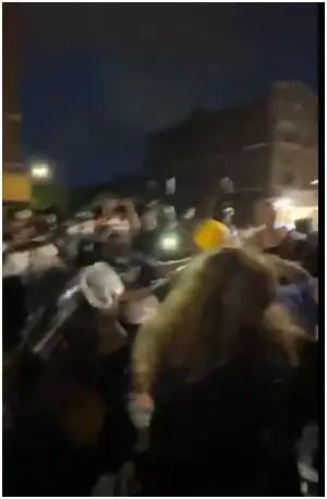  现场爆发冲突 图源：RT