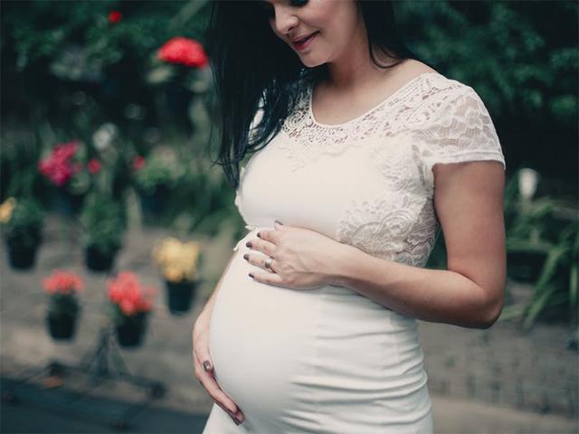 孕早期唐氏筛查正常，七个月羊水穿刺检查，染色体异常，怎么办？