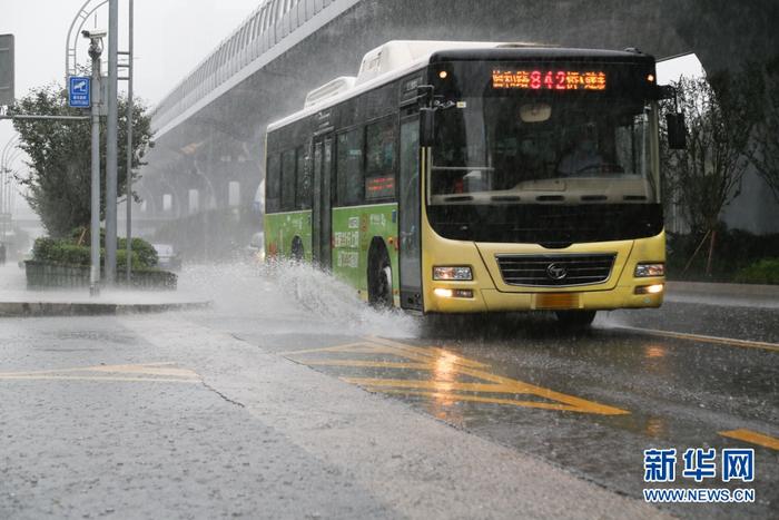 专家：5月以来重庆平均降水量是1961年以来历史最多