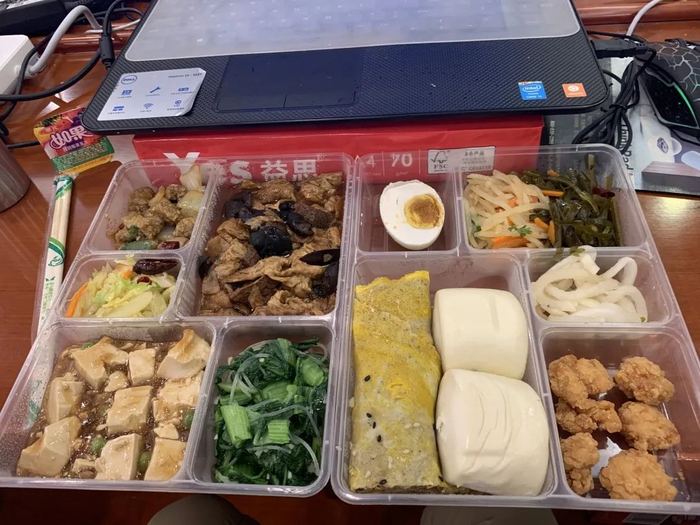 机关探秘丨各地公务员的食堂都吃些啥？