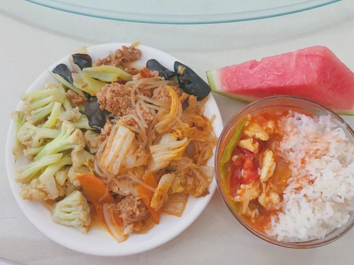 机关探秘丨各地公务员的食堂都吃些啥？