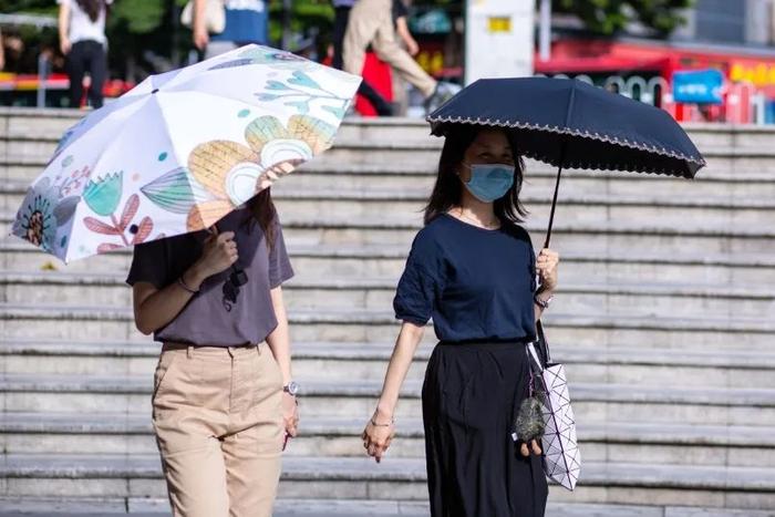 37.7℃！广州气温创年内新高，高温预警持续时间或破纪录