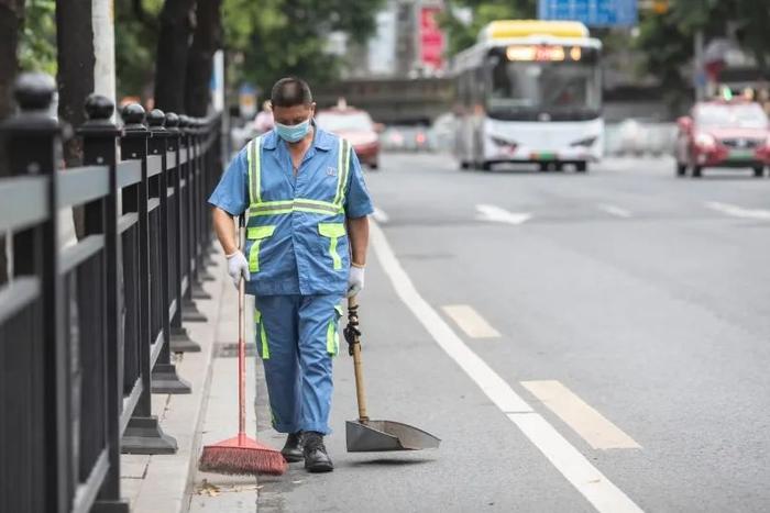 37.7℃！广州气温创年内新高，高温预警持续时间或破纪录