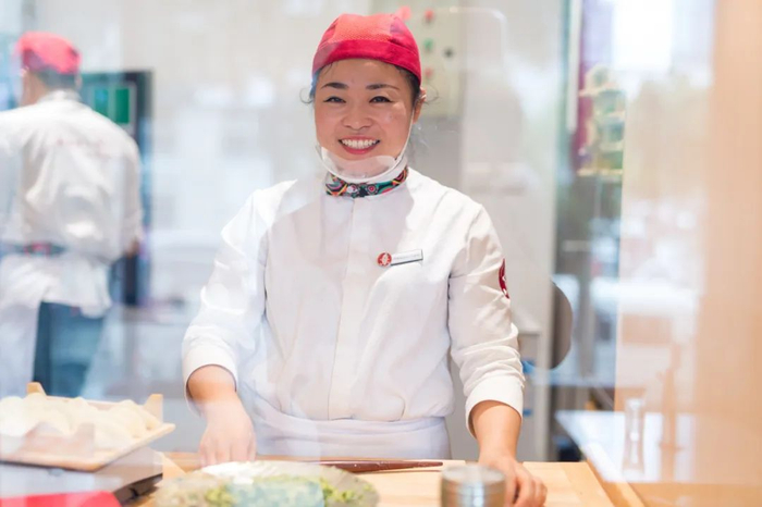 品类战争：水饺之王喜家德是如何炼成的？丨餐见
