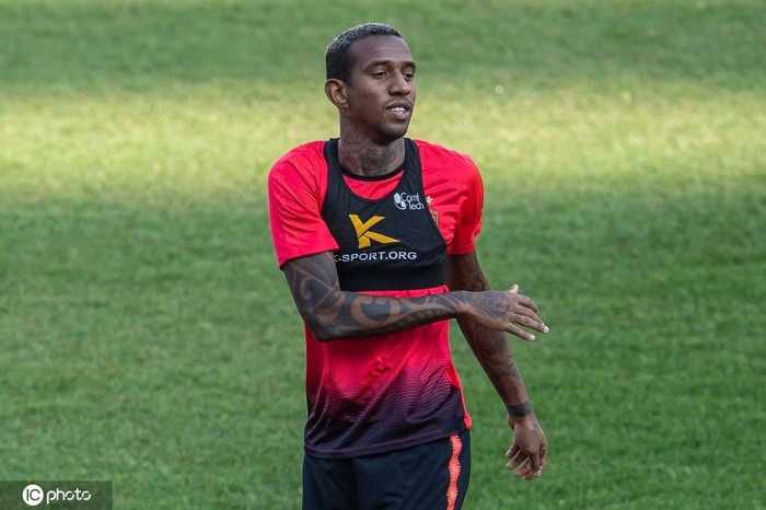 塔利斯卡已经回到中国