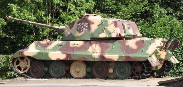 主炮仅相差3mm，体重却多出24吨，虎式坦克该如何借鉴T34-85