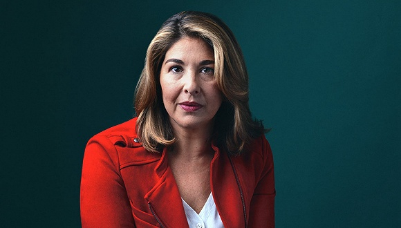 娜欧米·克莱因:“病毒迫使我们思考人与人之间相互依赖的关系” 图片来源：Adrienne Grunwald/The Guardian