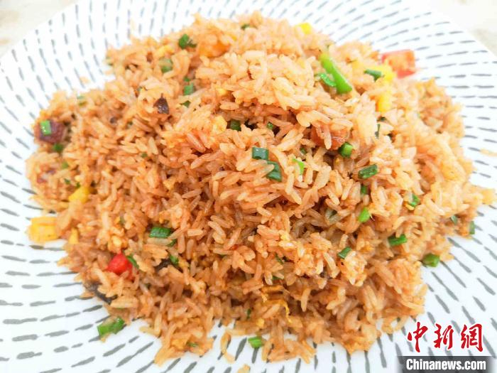 鳗鱼炒饭 李晓春 摄