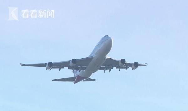 视频｜空中“画”袋鼠 澳航最后一架747客机宣告退役