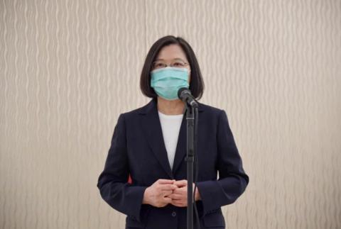 蔡英文受访吞吞吐吐（图源：联合新闻网）