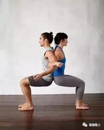 如何运用双人瑜伽加深练习？（收藏）