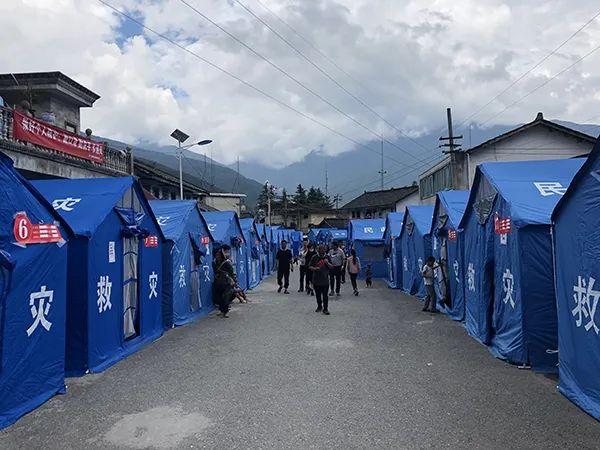 特大暴雨夜袭村庄，一家五口遇难