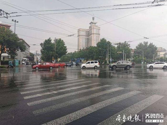 瓢泼大雨说来就来！济南发布雷电黄色预警，未来两天都有雨