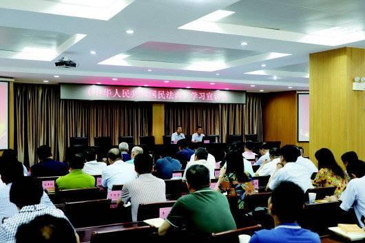 山东政法学院推进党建与业务融合发展