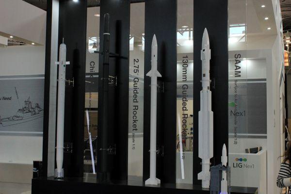 运载火箭可用固体燃料 美再为韩国研制弹道导弹“松绑”
