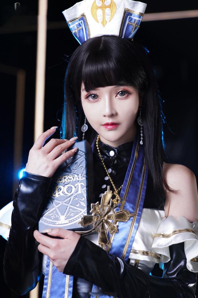 地下城与勇士 女圣职者cosplay