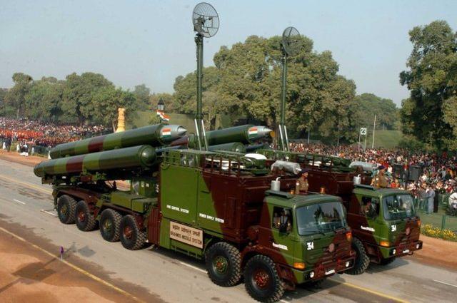 近百架战机大批导弹，印军掏3900亿急购军火，称为最坏情况做准备