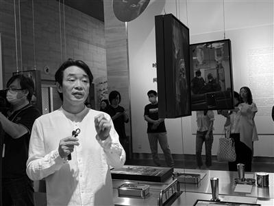 用生命做抵押记录武汉战疫22天 武汉艺术家樊晖个展南京开幕