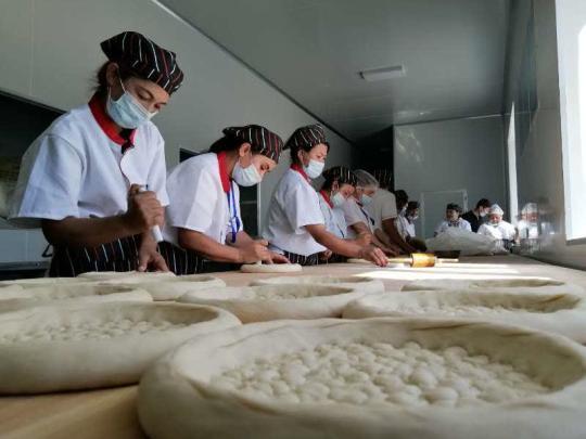 新疆伊犁州集中优势打造馕产业园带动就业促增收