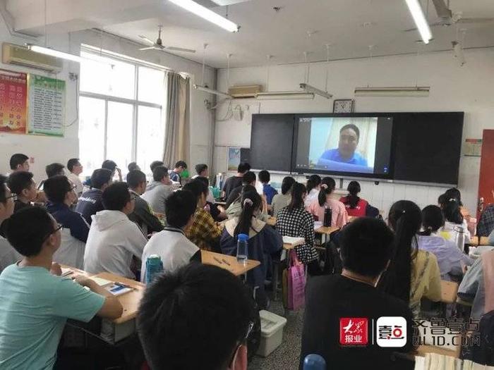 泰安特稿|泰安一中送出别样祝福，学校欠你们的毕业典礼以后补上