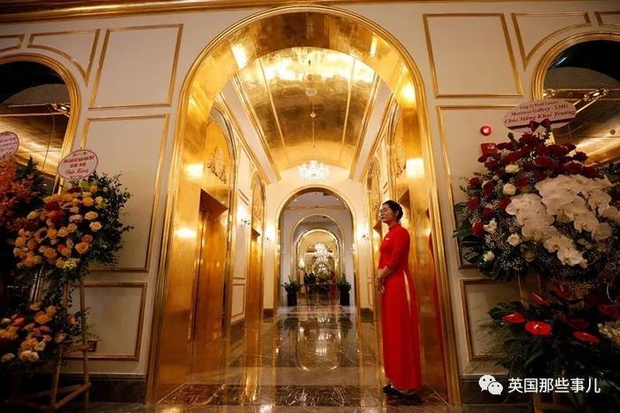 越南超土豪"黄金酒店"！从里到外全镀金，马桶都是金灿灿的！