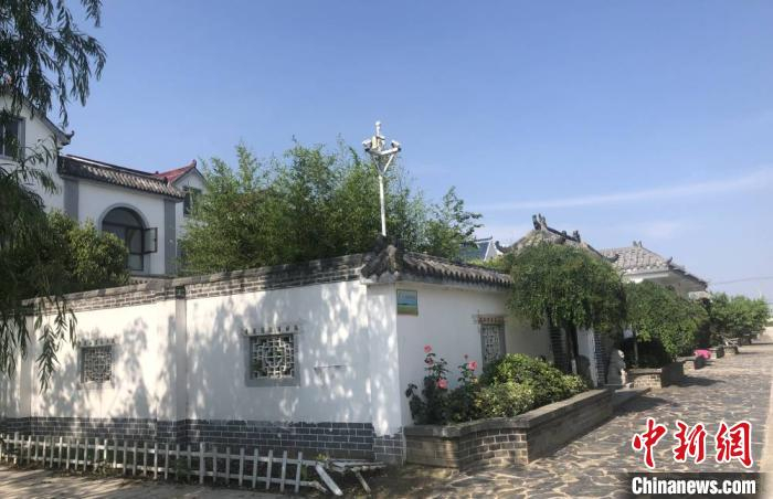 潮河村农家小院。　于从文 摄