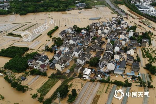 高考防雨！南方强降雨带将南压 华北强对流发展