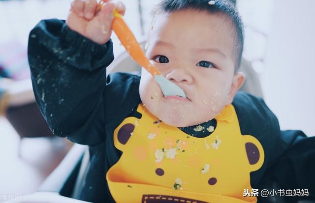 夏天宝宝不爱吃饭怎么办？父母学会这6招应对孩子厌食，娃吃饭香