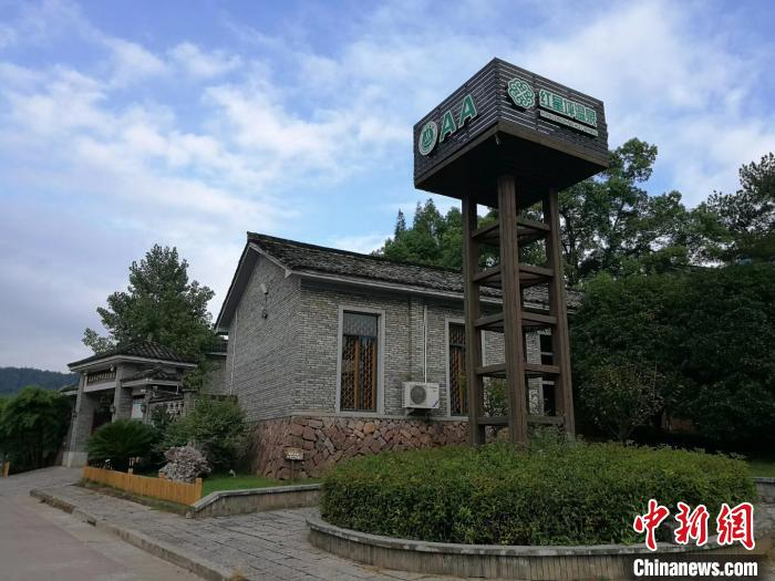     红星坪村　周禹龙　摄