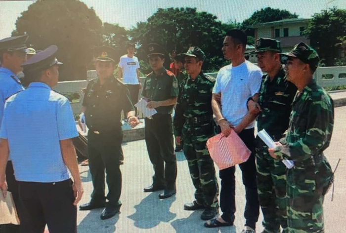 中越警方移交跨国涉赌犯罪嫌疑人