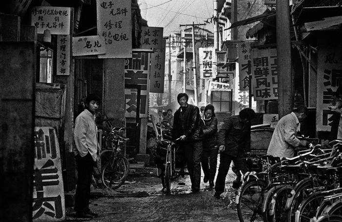 摄影师｜张兆增的《北京十年：1980—1990》①