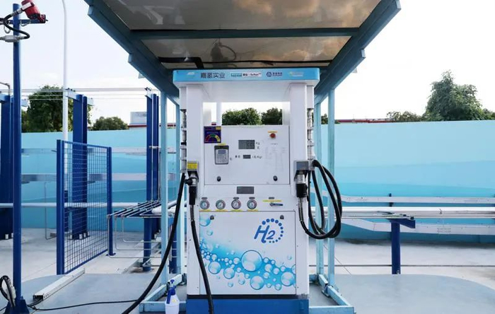 图片来源/新华社