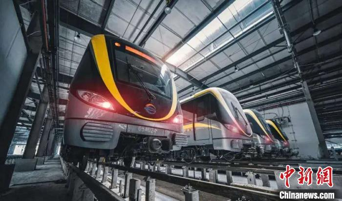 装载永磁牵引系统的长沙地铁5号线列车。中车株洲电力机车研究所有限公司供图