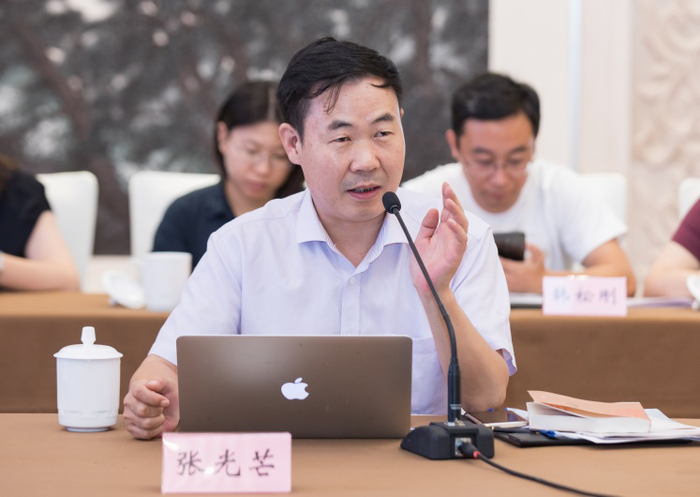 南京大学教授张光芒现场发言