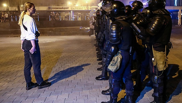  明斯克的游行现场。来源：视觉中国