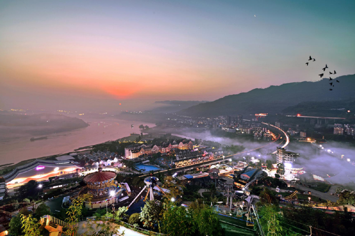 涪陵美心红酒小镇 红酒小镇 供图