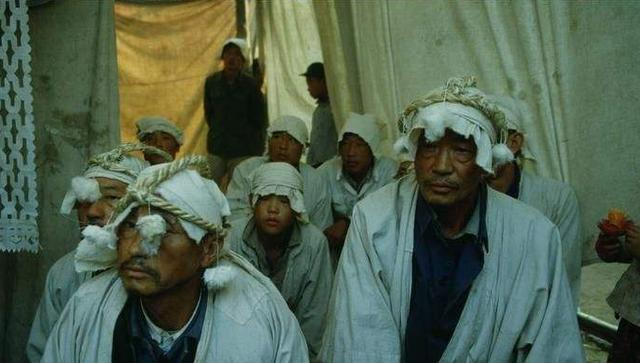人离世后要守灵三天，只因为传统吗？实际上是为了“救人”