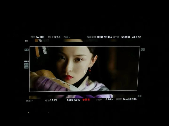 李丞汐正在进行影视剧拍摄。受访者供图