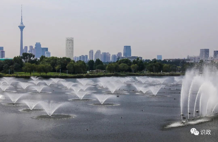 天津文化中心音乐喷泉伴着旋律起舞
