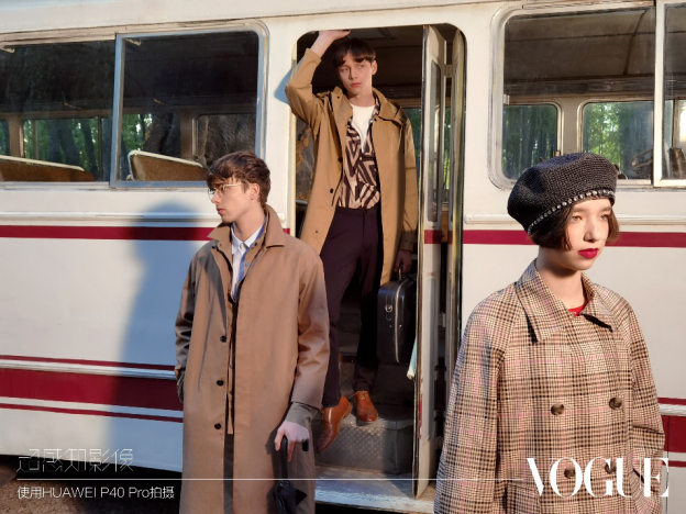 图：摄影师三纯使用华为P40 Pro拍摄「Stranger on a train时间的轨迹」，感知自我