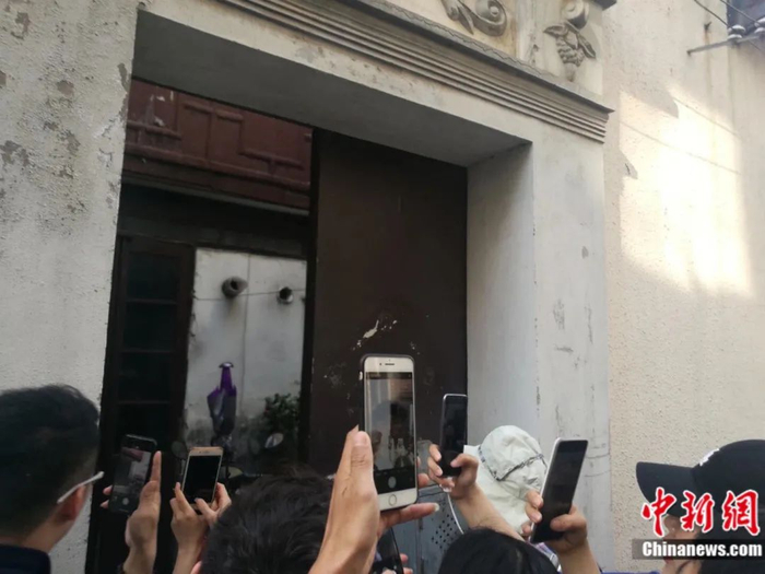 《都挺好》苏家大院原型引来不少影迷“打卡”。中新社记者 钟升 摄