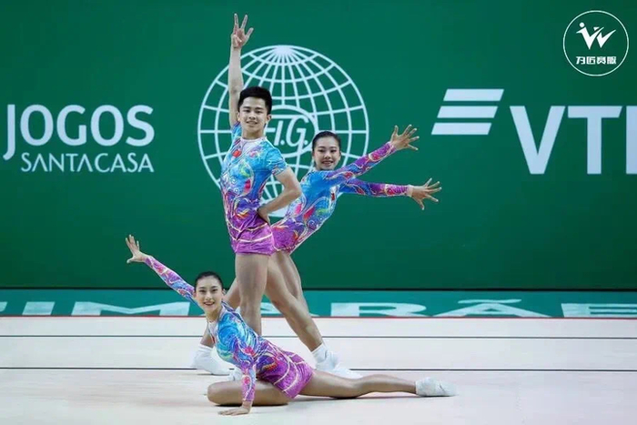 △罗子欣（后）在比赛中