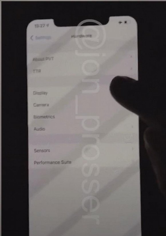 ▲为了保证系统选项截图的真实性，Prosser录制了视频来证明